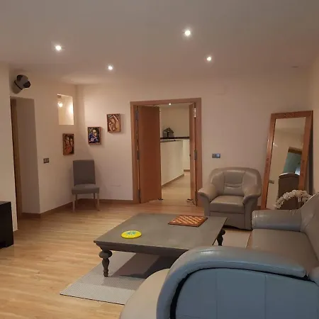 Seaview,spacious, Beautiful,highly Rated Villa *